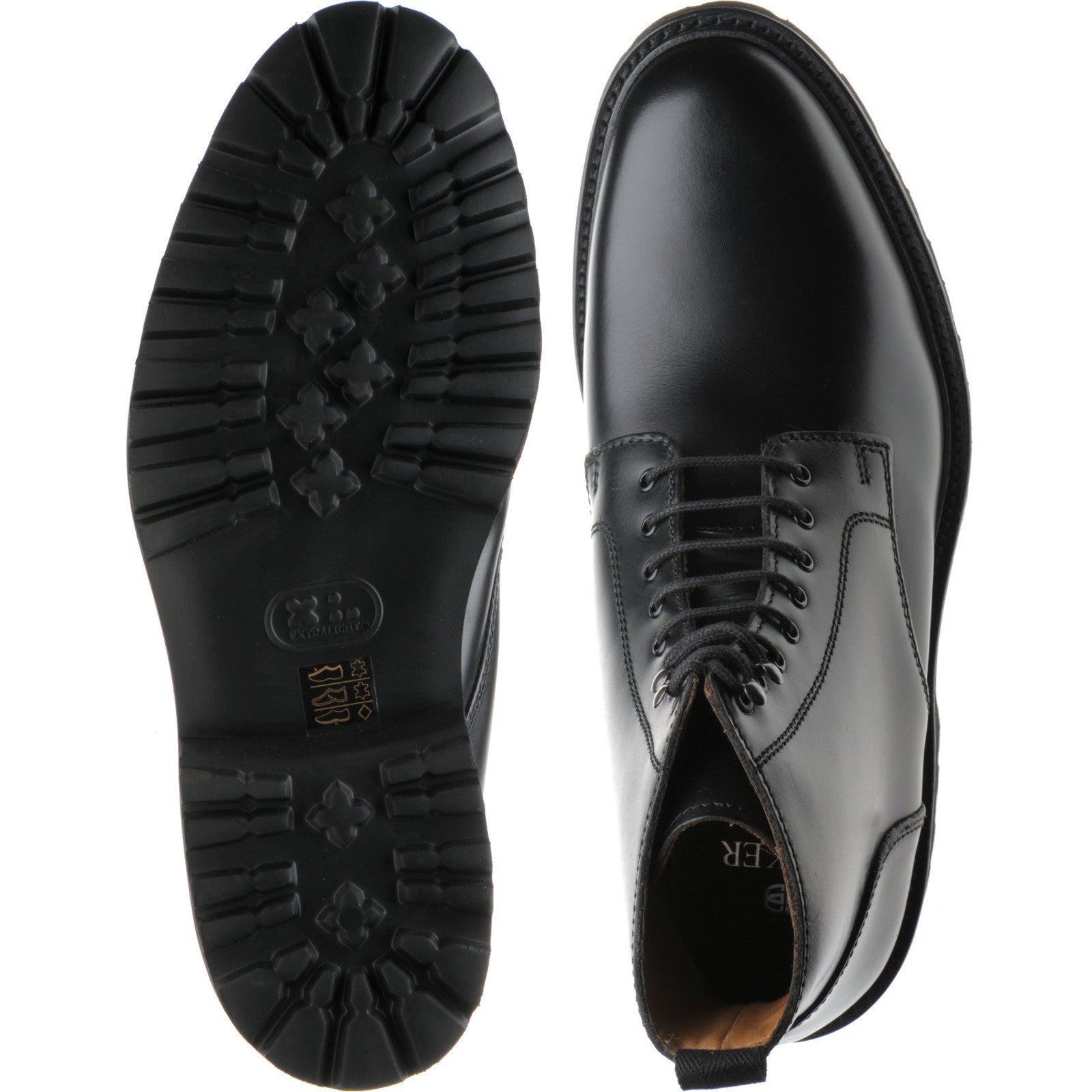 Product image for Barker Newquay in black cutter