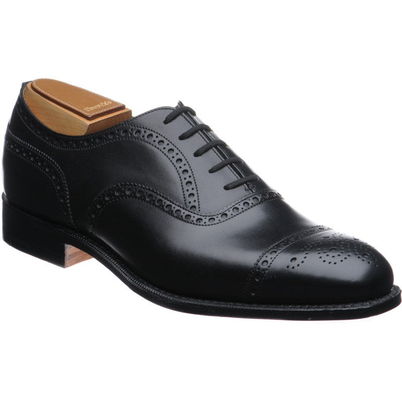 Church Diplomat mens semi-brogues in black calf – Herring Shoes