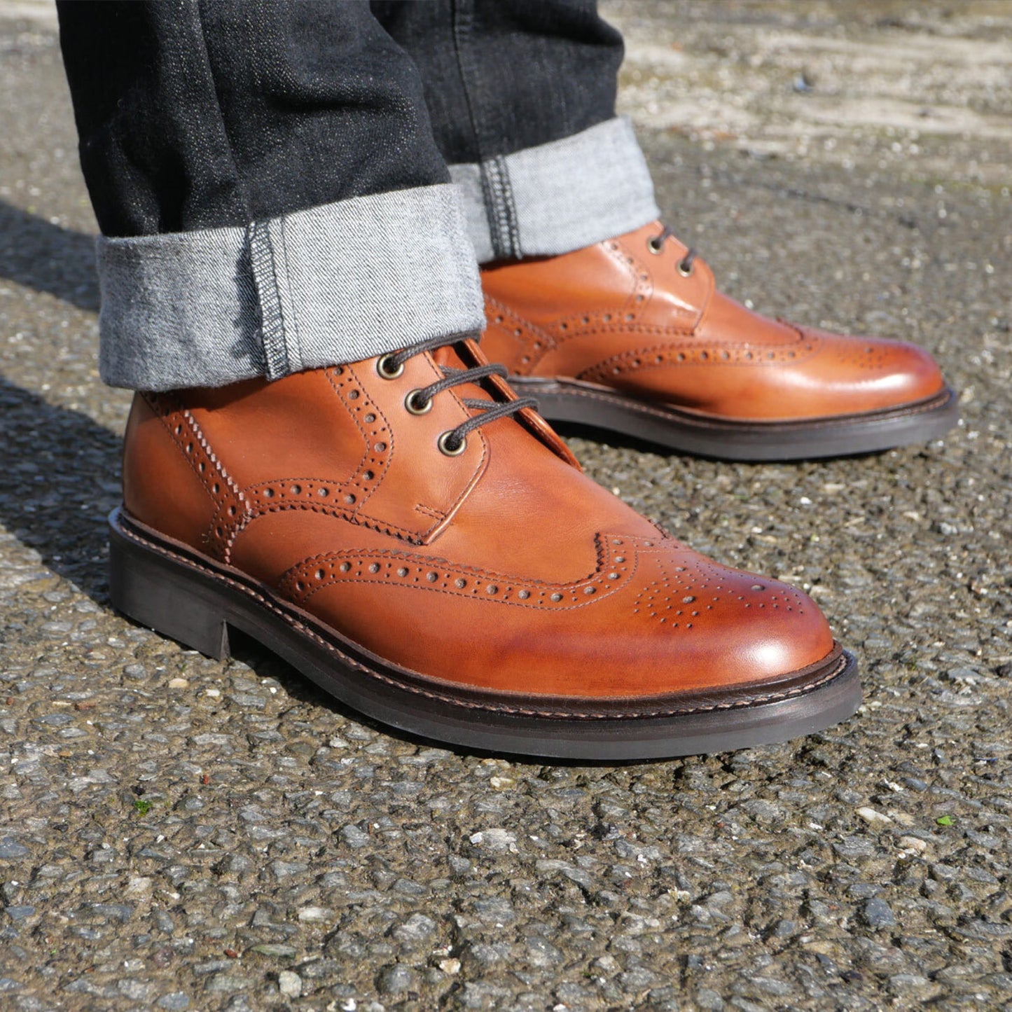 Product image for Herring Buxton (Rubber) in tan calf
