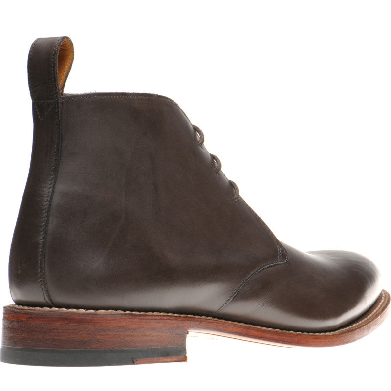 Product image for Herring Cosdon mens Chukka boots in mocha calf