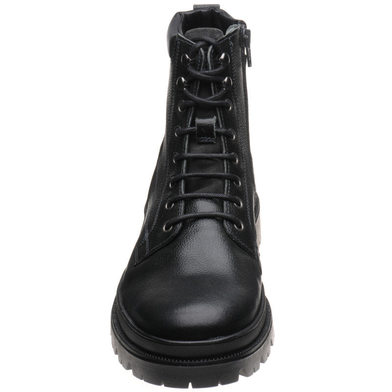 Product image for Herring Hawke in black grain