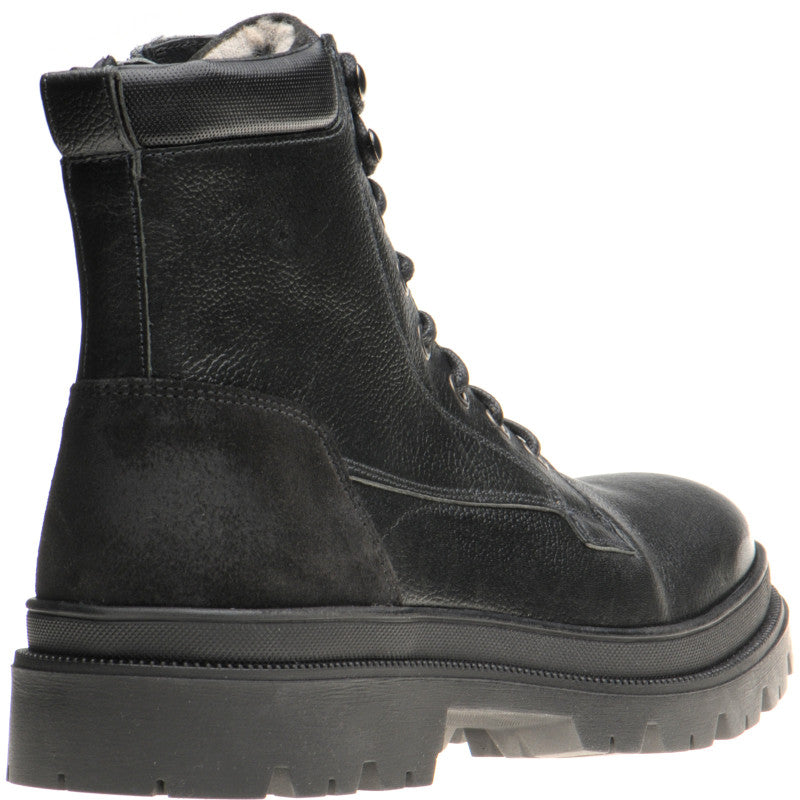 Product image for Herring Hawke in black grain