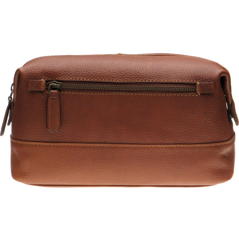 Product image for Herring Mornington Washbag in chestnut calf