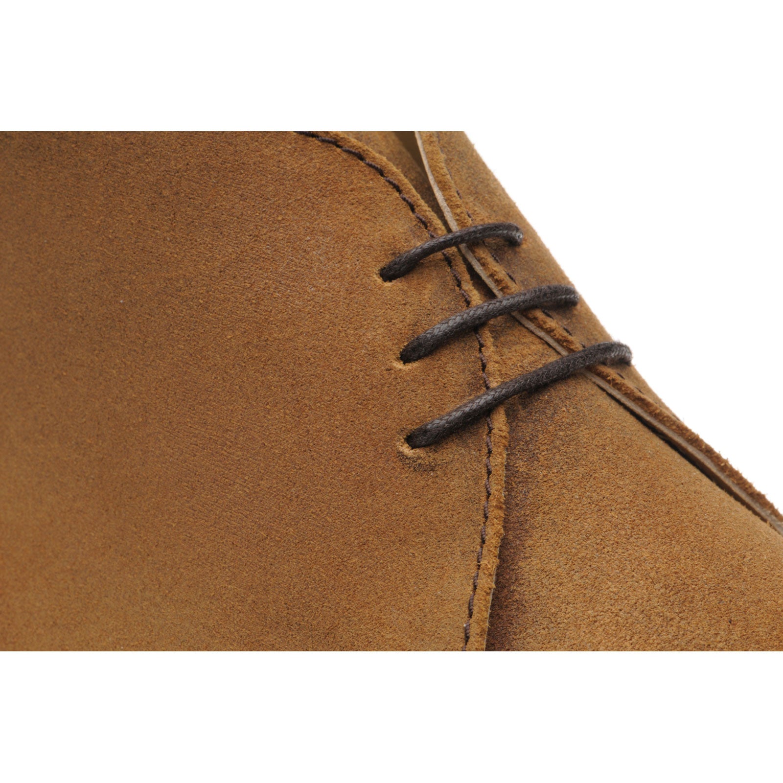 Product image for Herring Orkney R mens rubber-soled Chukka boots in tan waxy suede
