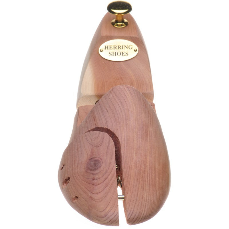 Product image for Herring Pair of Cedar Expanding Shoe Trees in cedar wood