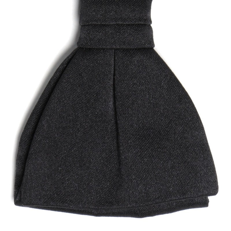 Product image for Herring Ready Tied Bow Tie in black plain silk