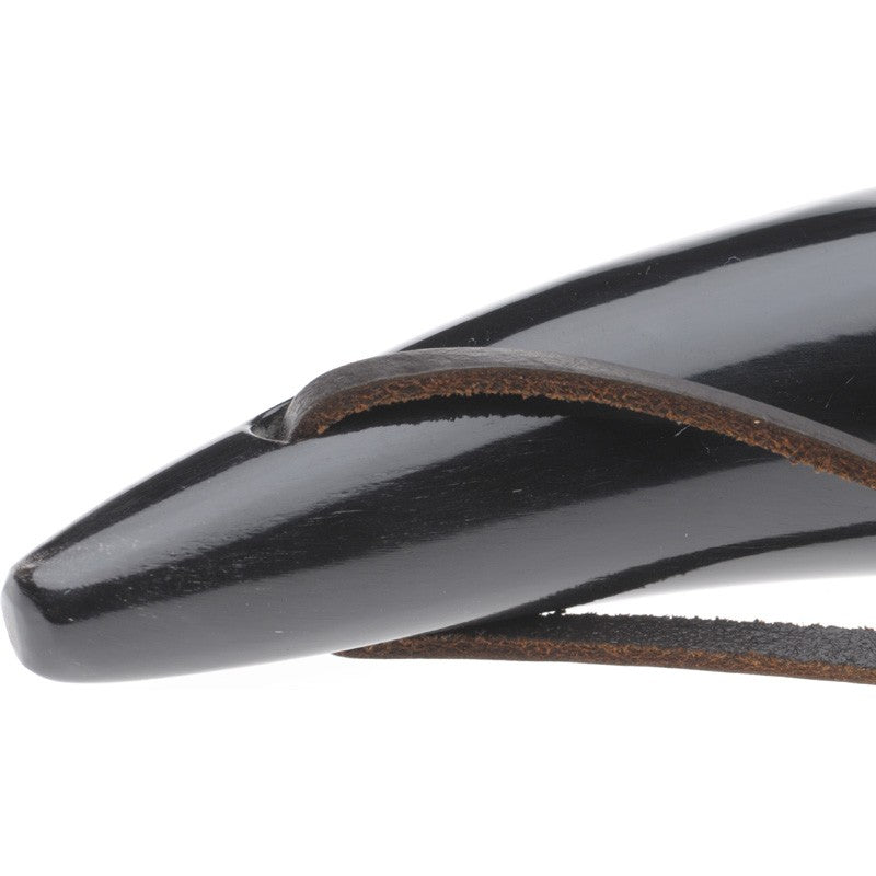 Product image for Herring Shoe Horn 7 Tipped in horn