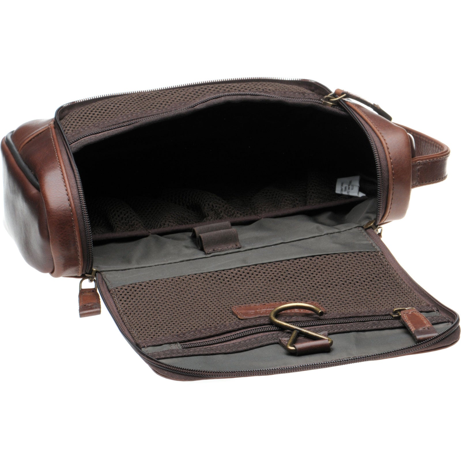 Product image for Herring Spruce Washbag in mahogany grain