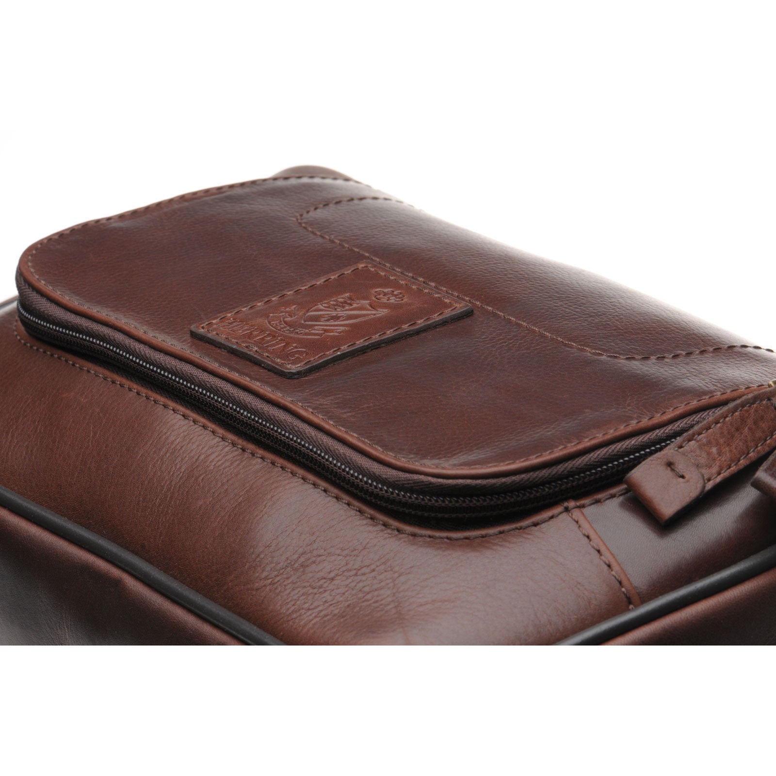 Product image for Herring Spruce Washbag in mahogany grain
