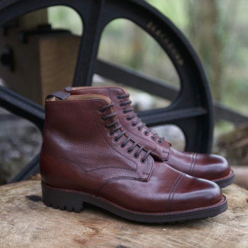 Product image for Herring Windermere in burgundy grain