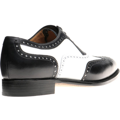 Product image for Herring Farnham mens two-tone brogues in black and white calf