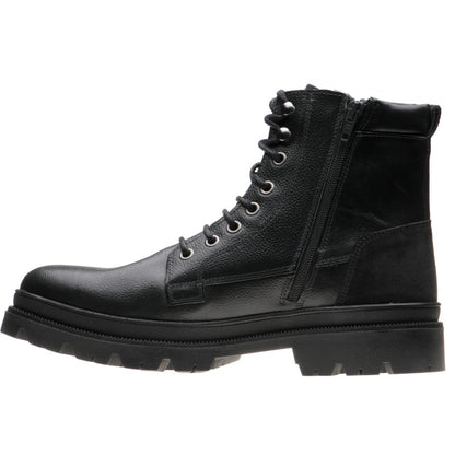 Product image for Herring Hawke in black grain