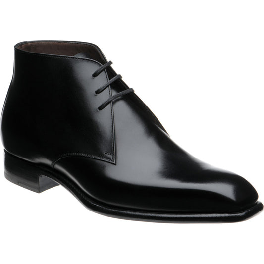 Product image for Herring Milner mens Chukka boots in black calf