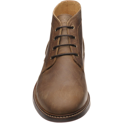 Product image for Loake Gilbert in brown oiled nubuck